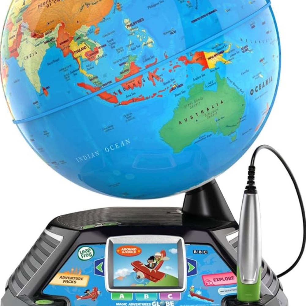 LeapFrog Magic Adventures Globe